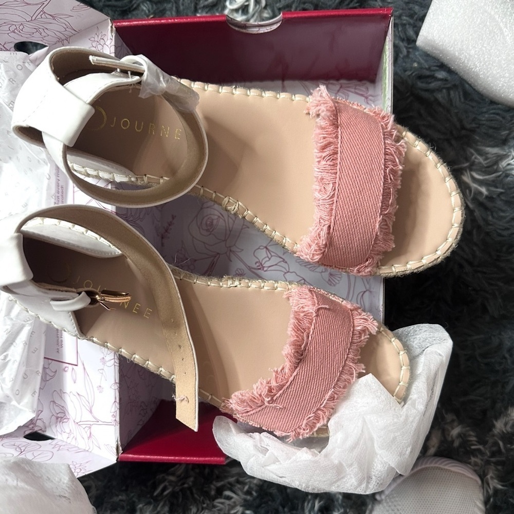 Journee Collection Tristeen Espadrille Sliver Wedge Sandals Pink,Size 6.5 NIB - Picture 14 of 15